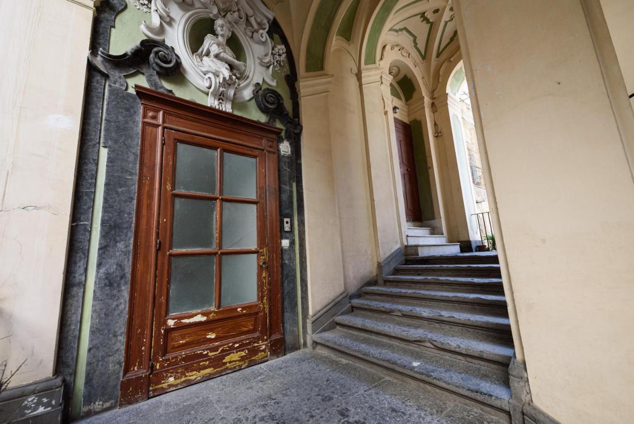 Palazzo Dello Spagnolo Apartment Naples